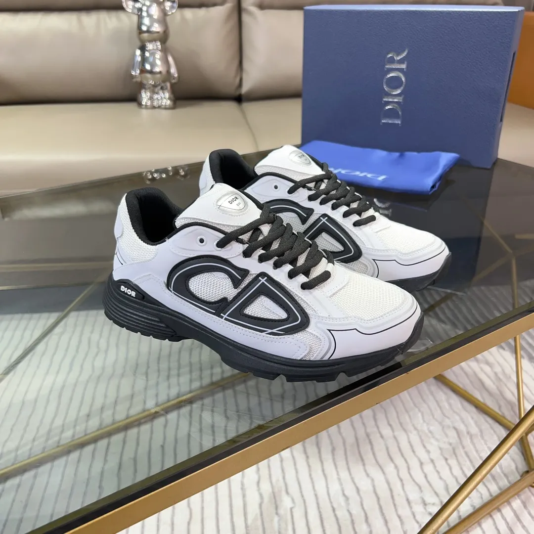 Men's Shoes💰P460💰【DIOR】Dior's new B30 low-top sneakers✅ are carefully made of gray mesh fabric and white technical fabric, decorated with reflective "CD30" graphic logo, and "DIO~B30" and "CD30" logos on the heel and tongue. An extra-light, sculpted rubber sole with signature accents adds style, while internal stretch details create ideal comfort. It can be matched with various casual styles to show a fashionable and modern sports style. Code number: 38-44 (45 can be customized)